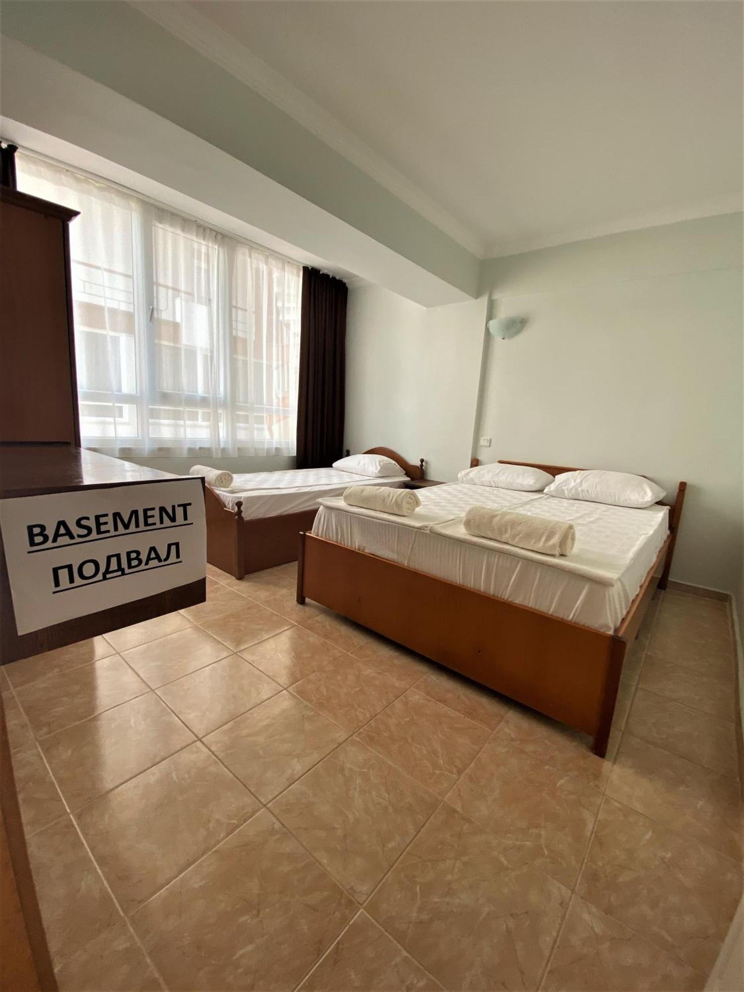 Erol Apart Kemer Quarto foto