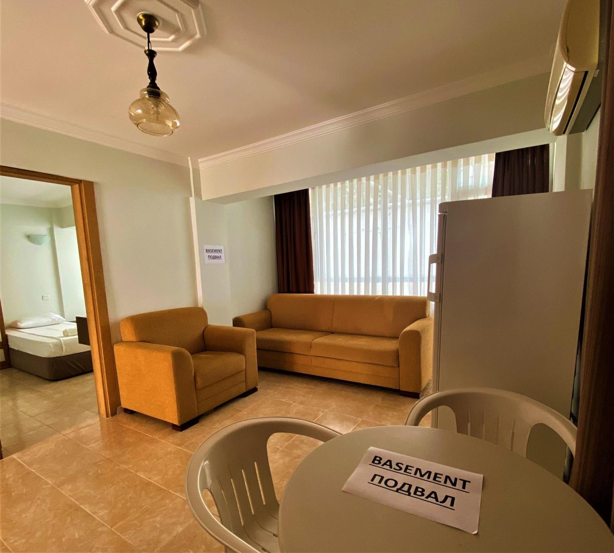 Erol Apart Kemer Quarto foto